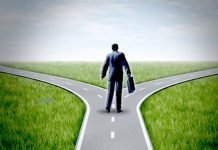 Bạn phù hợp với khối tự nhiên hay khối xã hội?